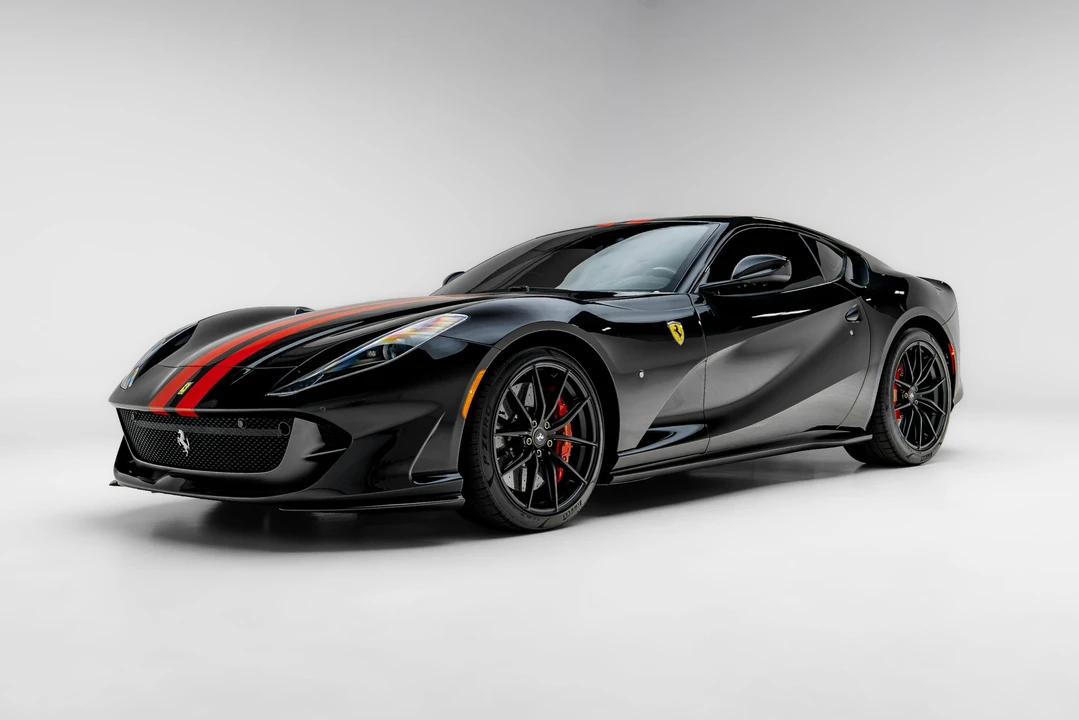 2019 Ferrari 812 Superfast - Image 5 of 31