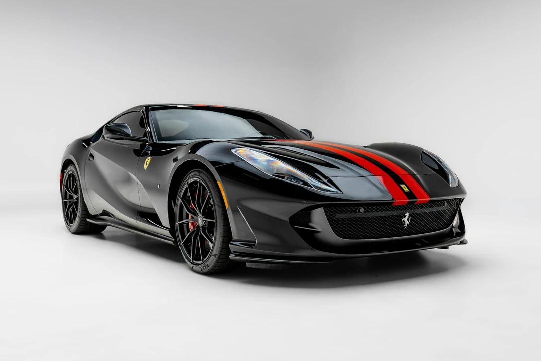 2019 Ferrari 812 Superfast - Image 29 of 31