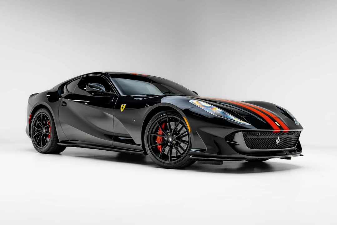 2019 Ferrari 812 Superfast - Image 27 of 31
