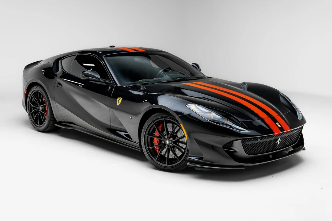 2019 Ferrari 812 Superfast - Image 28 of 31