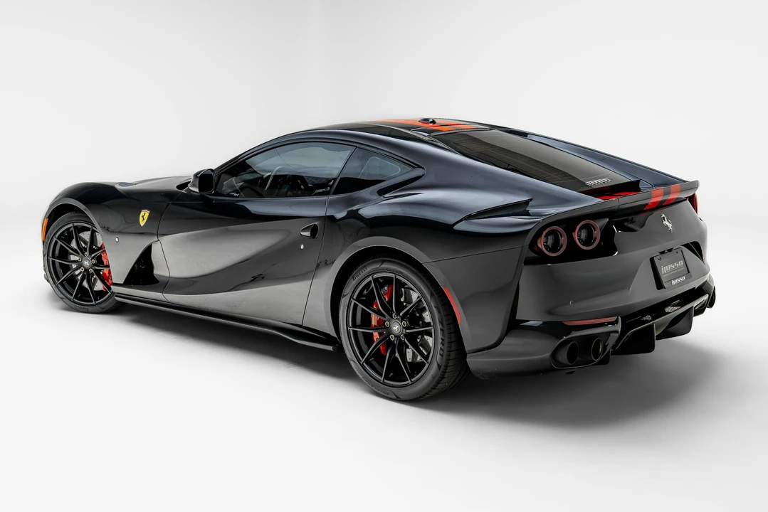 2019 Ferrari 812 Superfast - Image 10 of 31
