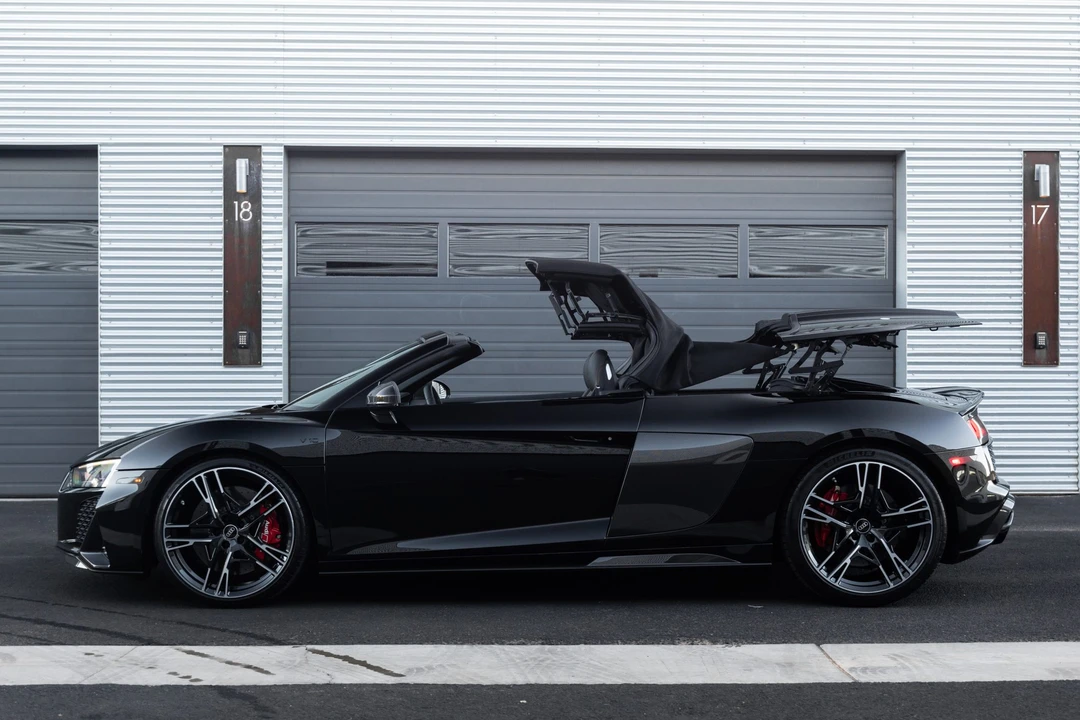 2021 Audi 4S R8 - Image 19 of 31
