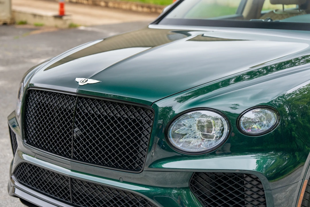 2021 Bentley Bentayga - Image 11 of 31
