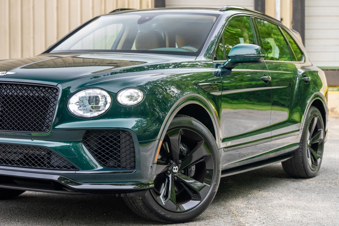 2021 Bentley Bentayga - Image 24 of 31