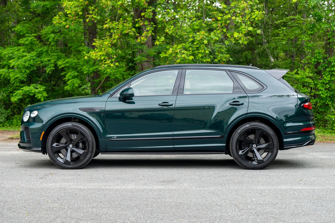 2021 Bentley Bentayga - Image 8 of 31