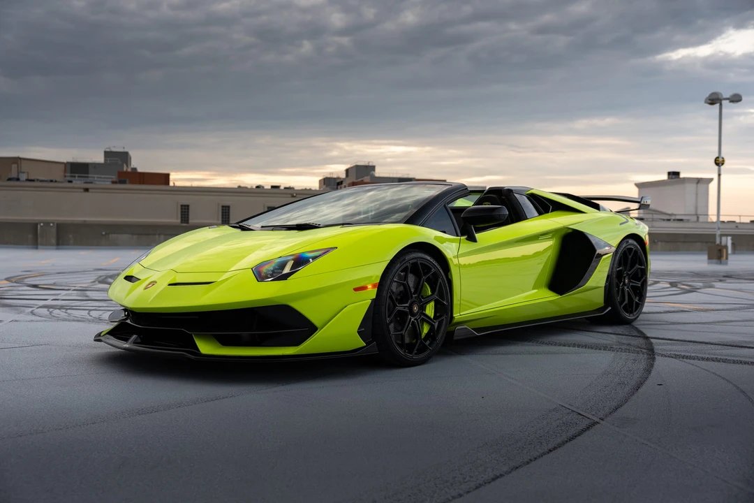2021 Lamborghini Aventador SVJ LP770-4 Roadster - Image 2 of 31