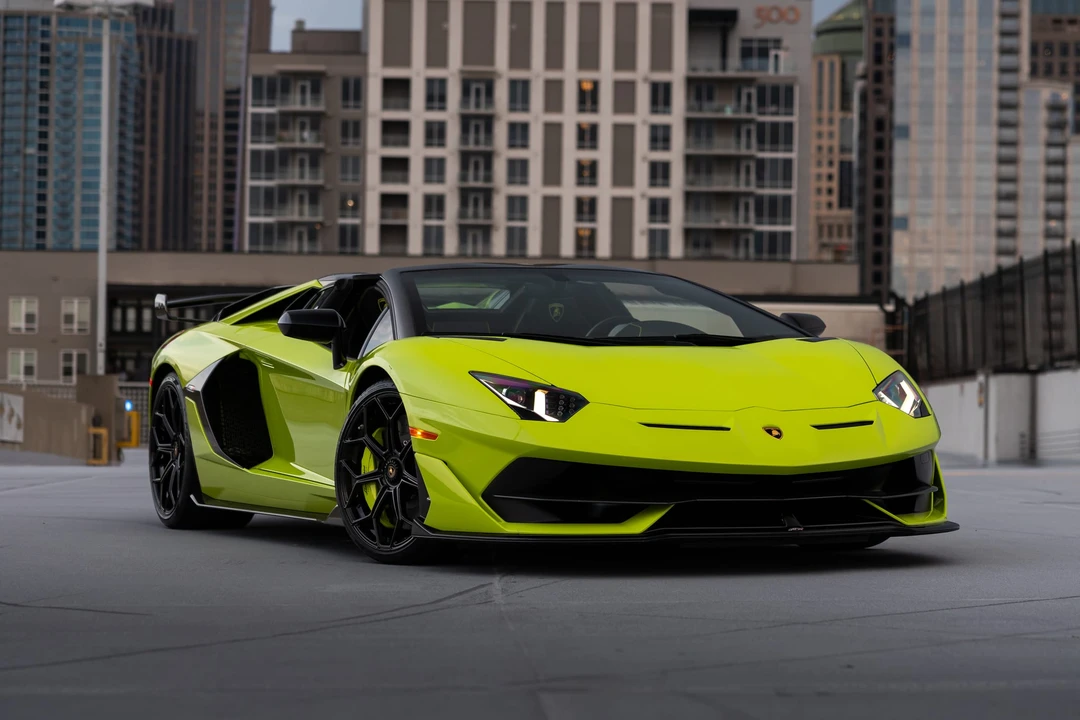 2021 Lamborghini Aventador SVJ LP770-4 Roadster - Image 9 of 31