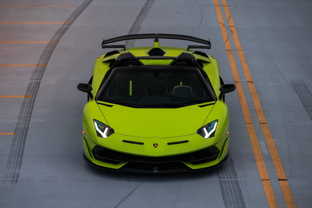 2021 Lamborghini Aventador SVJ LP770-4 Roadster - Image 7 of 31