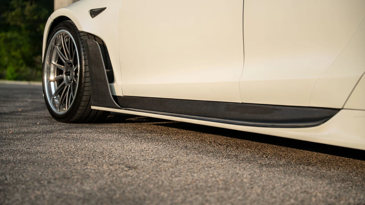 2021 Tesla Model S Plaid - Image 19 of 31
