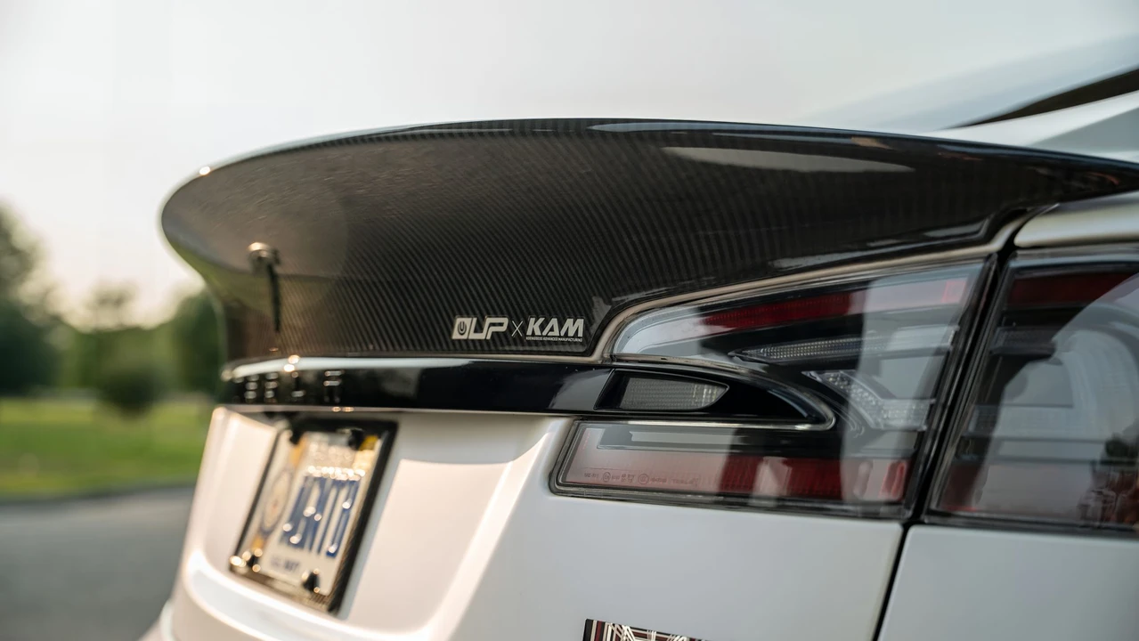 2021 Tesla Model S Plaid - Image 24 of 31