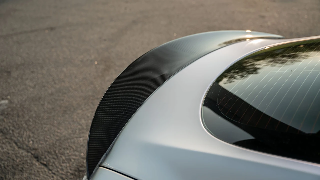 2021 Tesla Model S Plaid - Image 26 of 31