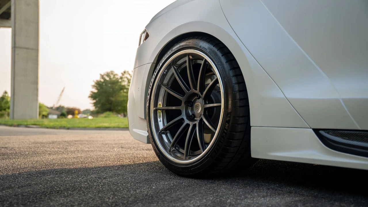 2021 Tesla Model S Plaid - Image 27 of 31