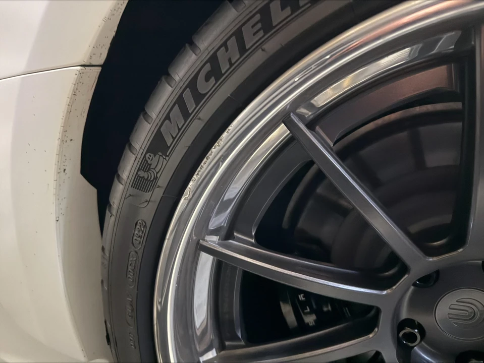 2021 Tesla Model S Plaid - Image 30 of 31