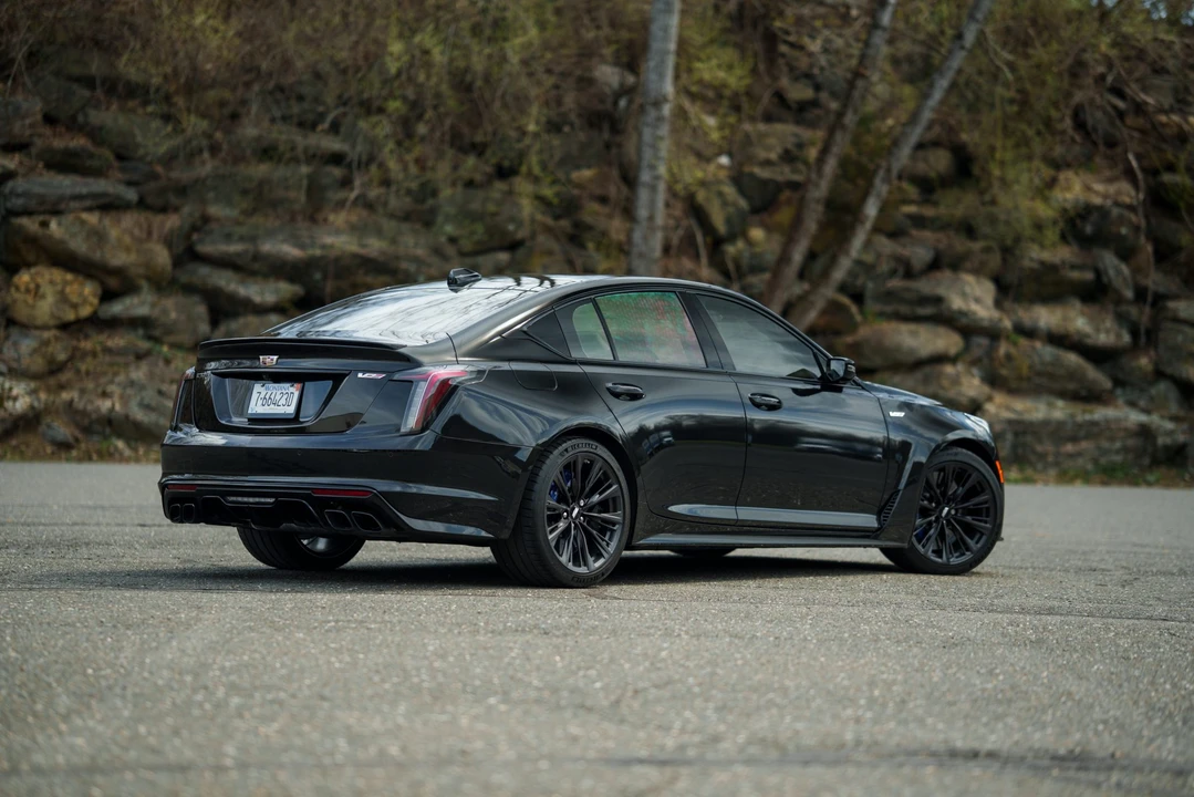 2022 Cadillac CT5-V Blackwing - Image 12 of 31