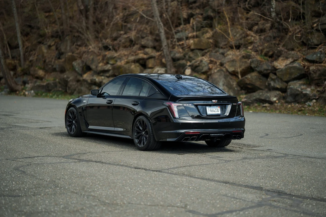 2022 Cadillac CT5-V Blackwing - Image 8 of 31