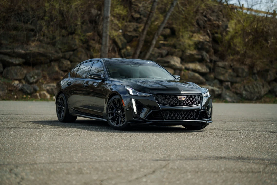 2022 Cadillac CT5-V Blackwing - Image 17 of 31