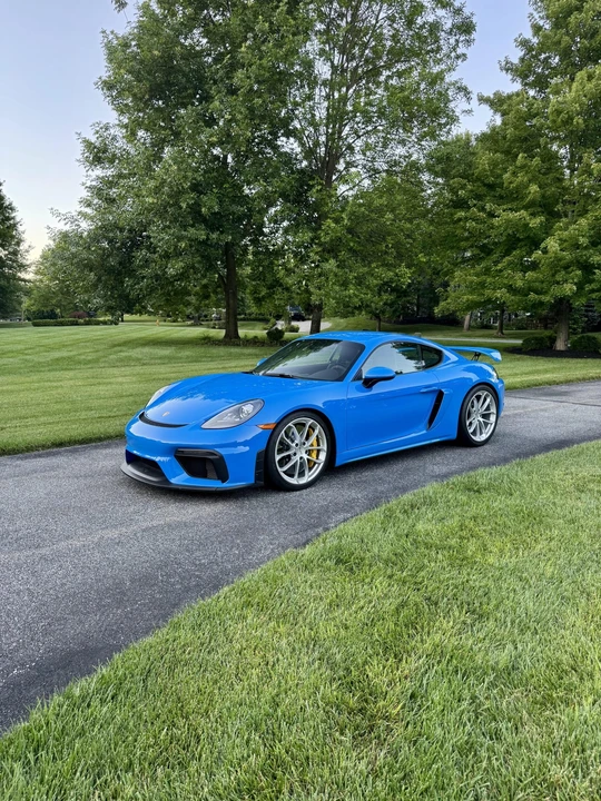 2023 Porsche 718 Cayman GT4 - Image 2 of 31