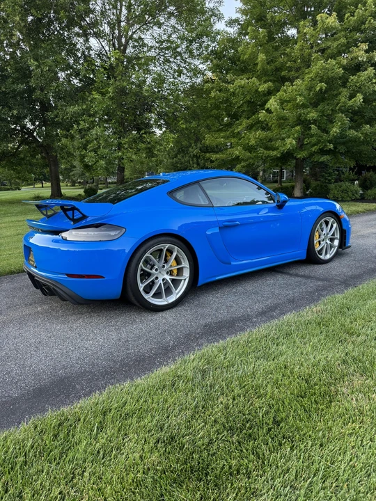 2023 Porsche 718 Cayman GT4 - Image 11 of 31