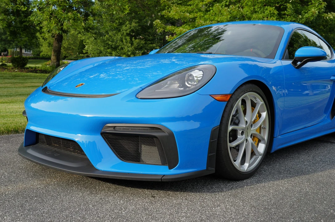 2023 Porsche 718 Cayman GT4 - Image 20 of 31