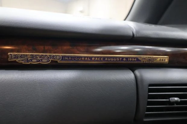 1995 Chevrolet Monte Carlo 6th Gen - Image 5 of 6