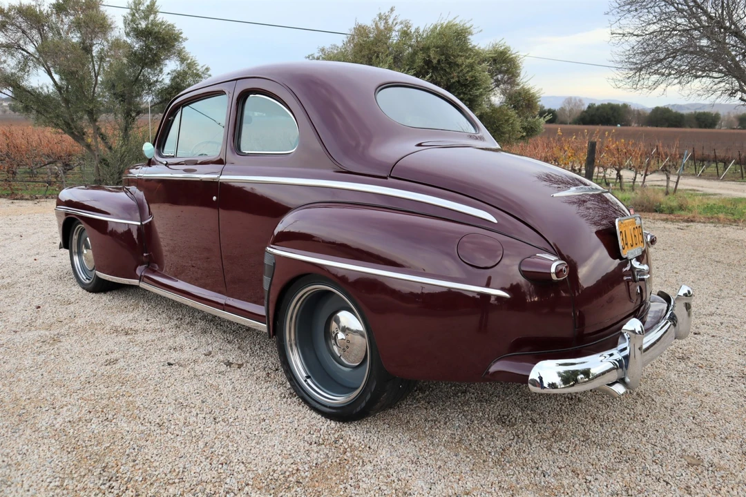 1948 Ford Standard & Deluxe & Super Deluxe - Image 4 of 31