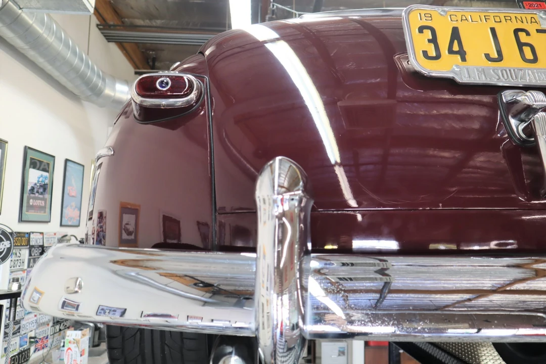 1948 Ford Standard & Deluxe & Super Deluxe - Image 29 of 31