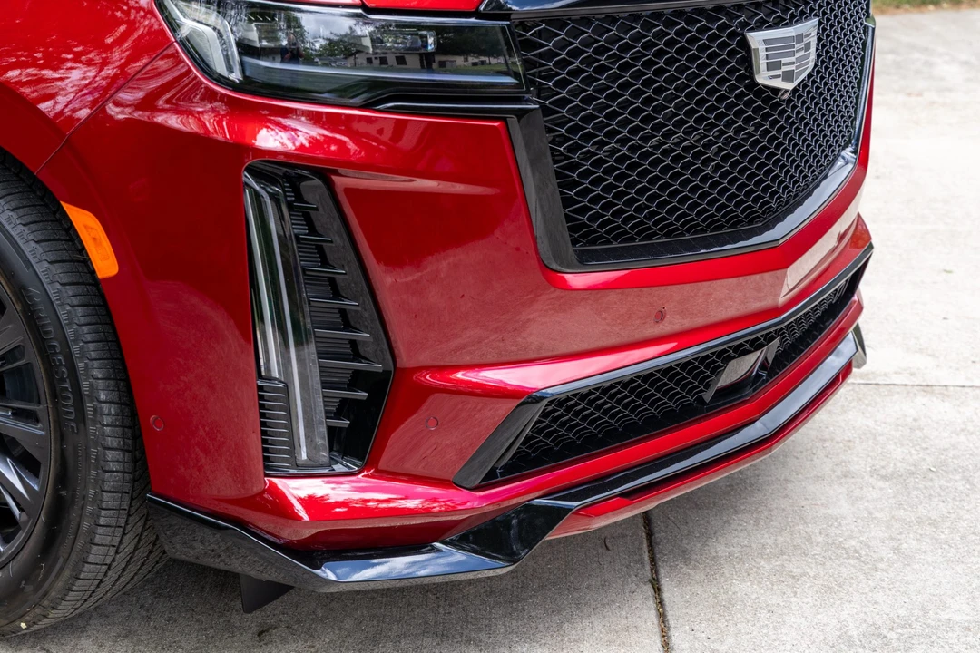 2023 Cadillac Escalade-V 5th Gen - Image 12 of 31