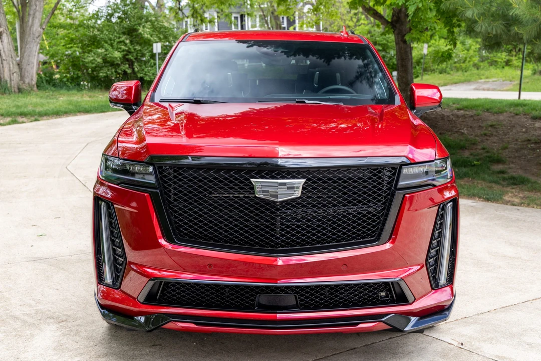 2023 Cadillac Escalade-V 5th Gen - Image 3 of 31