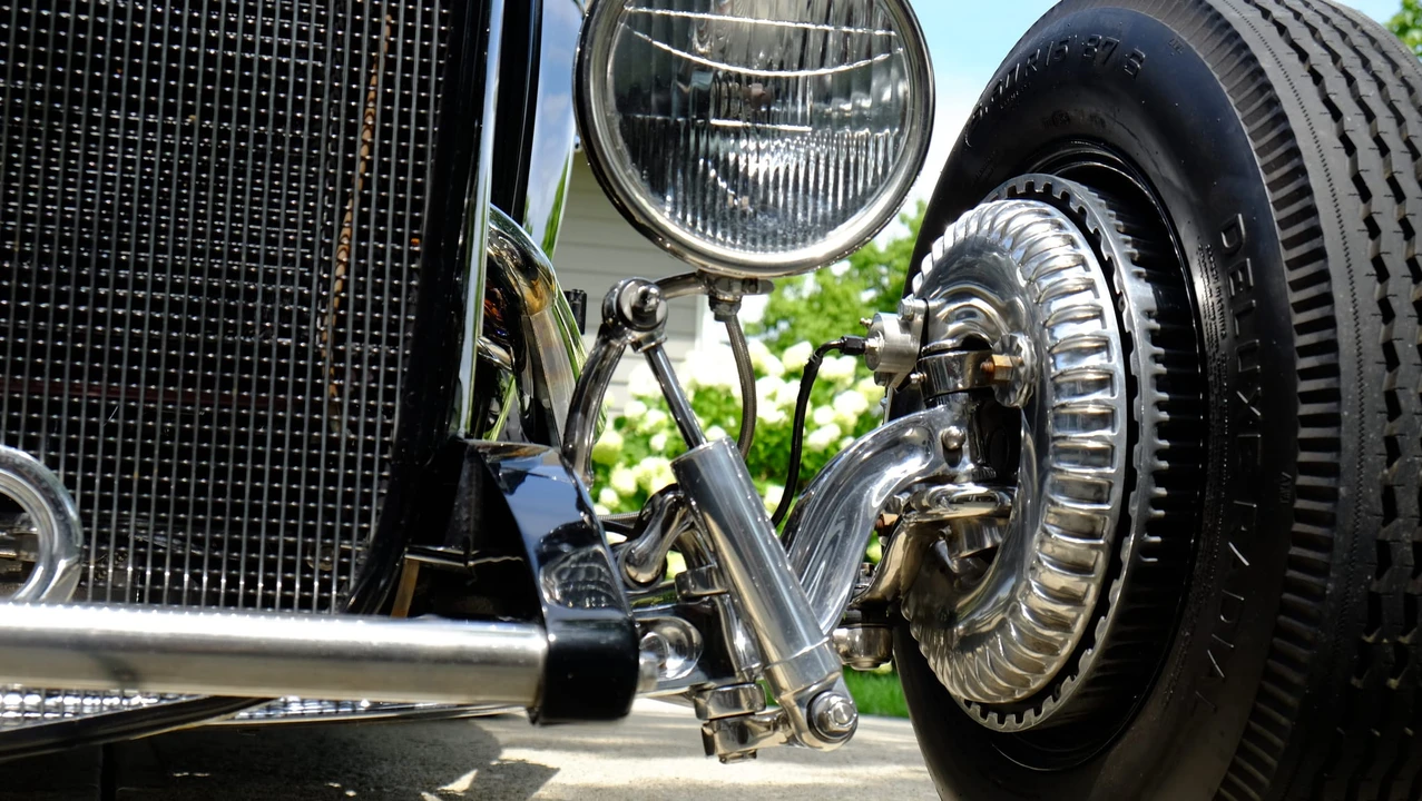 Chevrolet Independence & Confederate - Image 14 of 31