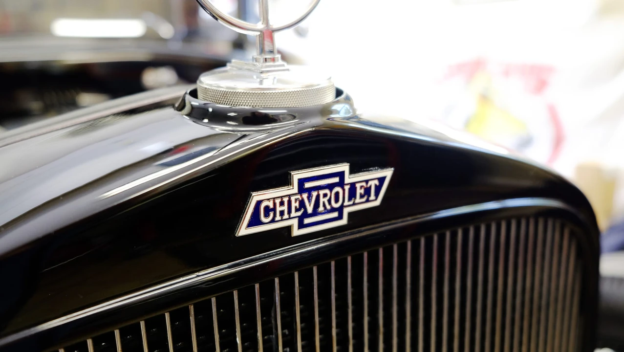 Chevrolet Independence & Confederate - Image 18 of 31