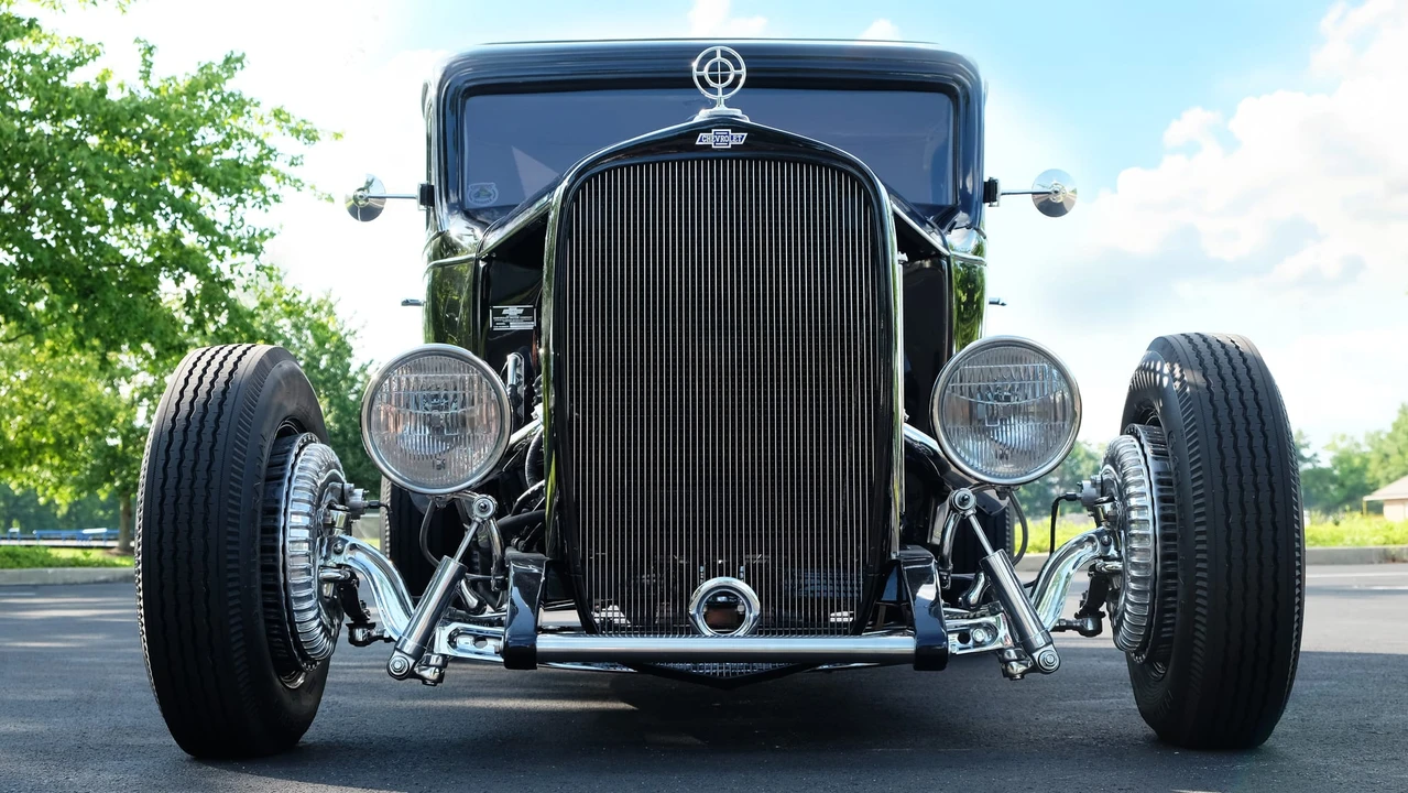 Chevrolet Independence & Confederate - Image 11 of 31