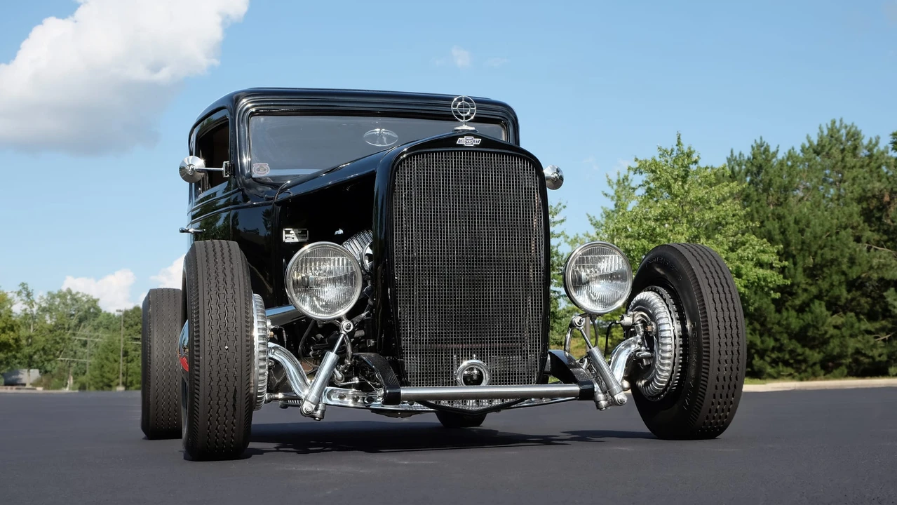 Chevrolet Independence & Confederate - Image 7 of 31