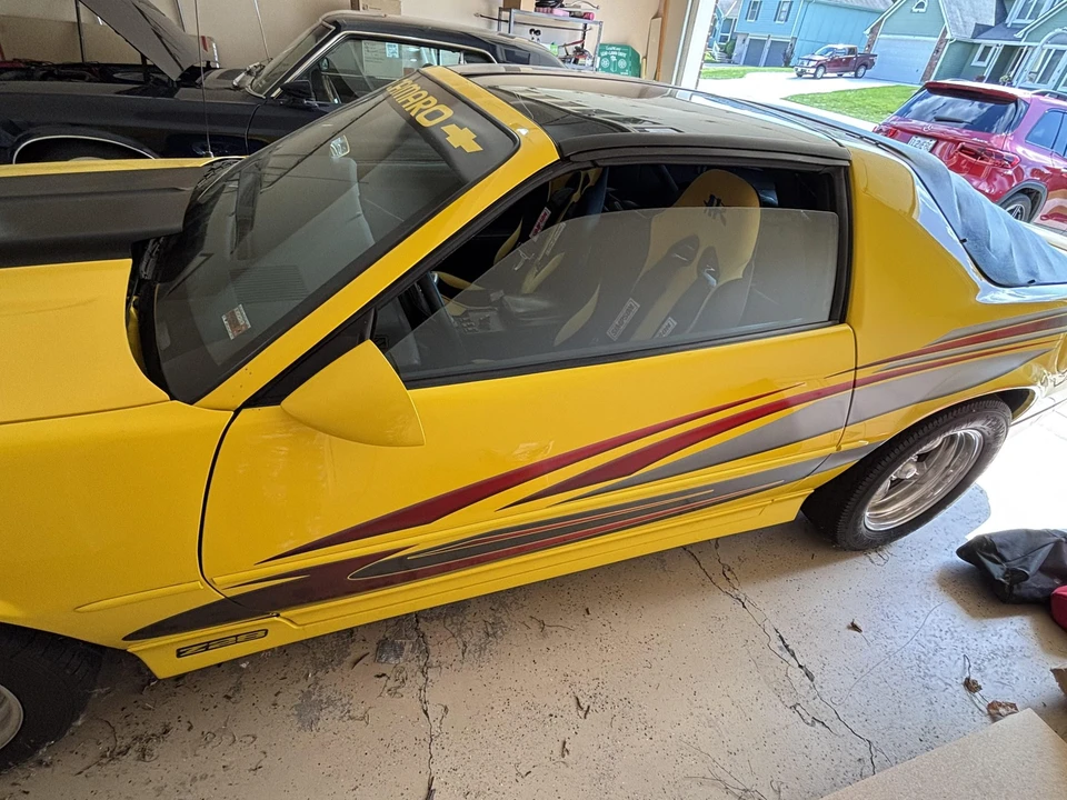 1986 Chevrolet Camaro 3rd Gen - Image 27 of 31