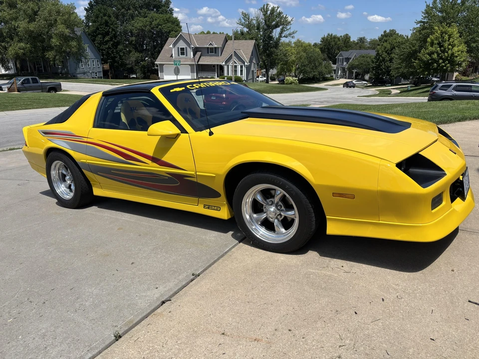 1986 Chevrolet Camaro 3rd Gen - Image 17 of 31