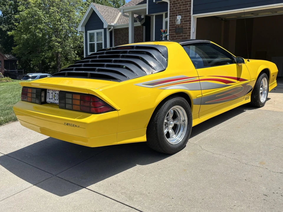 1986 Chevrolet Camaro 3rd Gen - Image 14 of 31