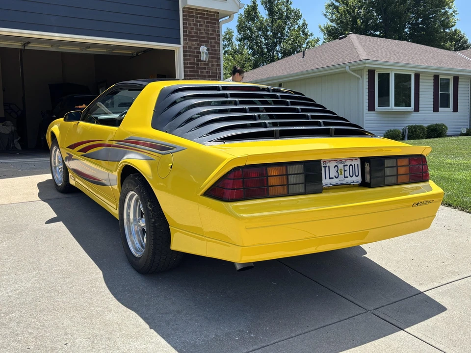 1986 Chevrolet Camaro 3rd Gen - Image 9 of 31