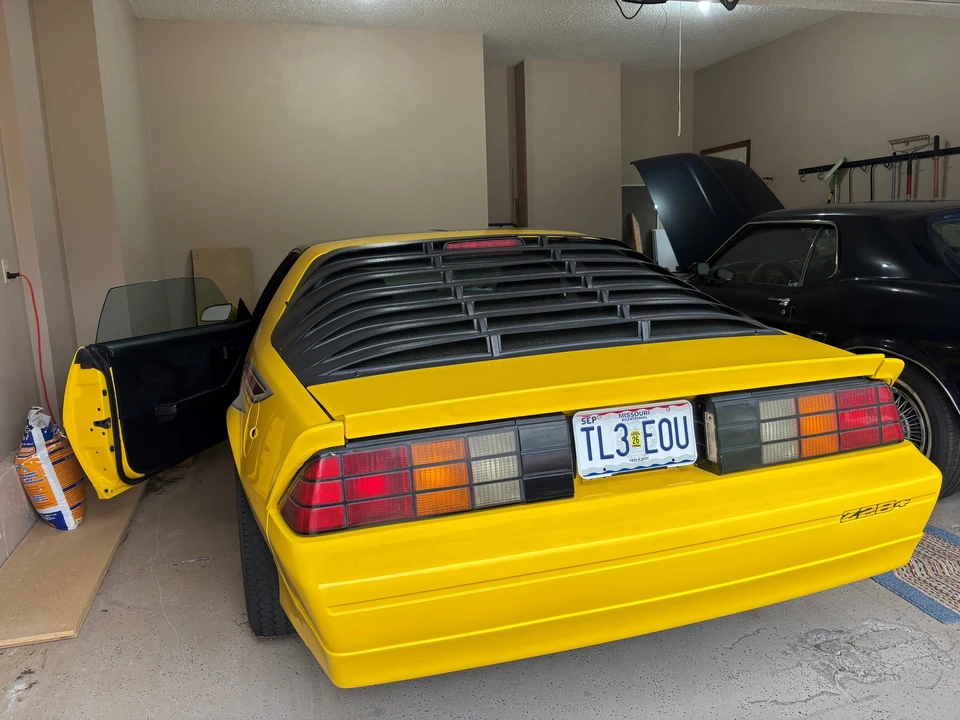 1986 Chevrolet Camaro 3rd Gen - Image 11 of 31