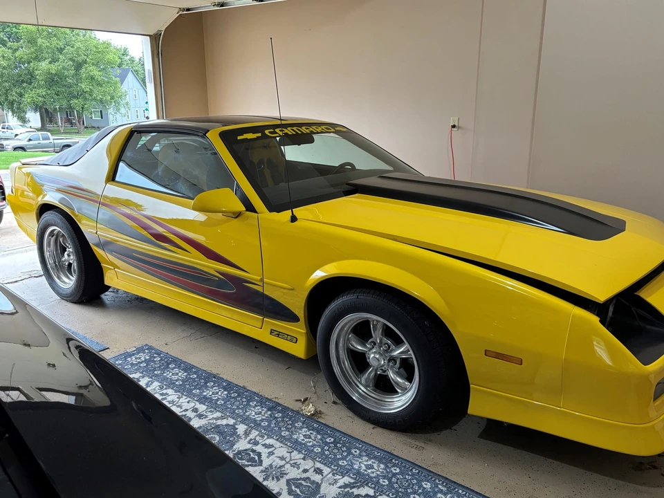 1986 Chevrolet Camaro 3rd Gen - Image 21 of 31