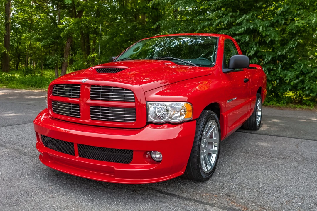 2004 Dodge Ram SRT-10 3rd Gen - Image 2 of 31