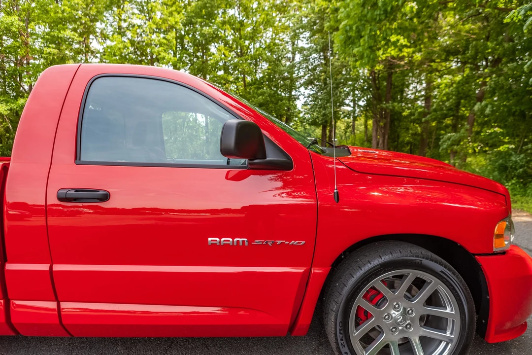 2004 Dodge Ram SRT-10 3rd Gen - Image 27 of 31