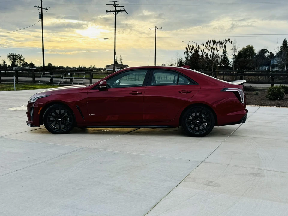 2022 Cadillac CT4-V Blackwing - Image 9 of 31