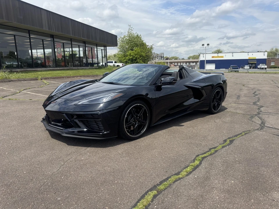 2022 Chevrolet Corvette C8 - Image 3 of 31