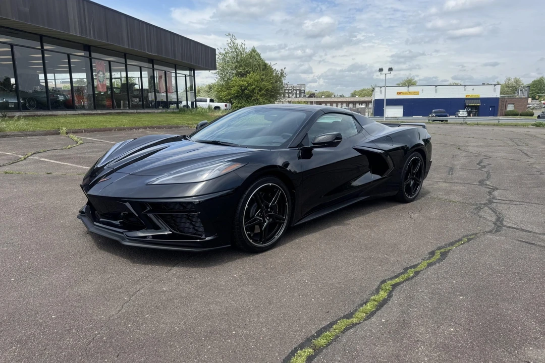 2022 Chevrolet Corvette C8 - Image 4 of 31