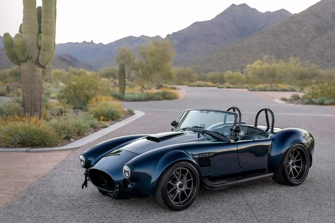 Shelby Cobra Replica - Image 4 of 31
