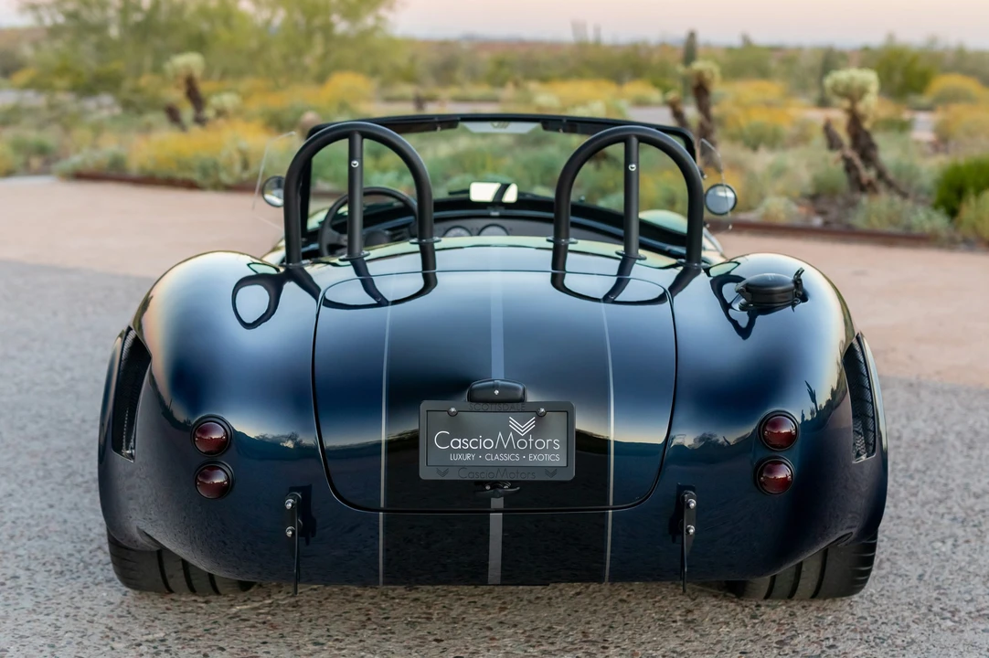 Shelby Cobra Replica - Image 15 of 31