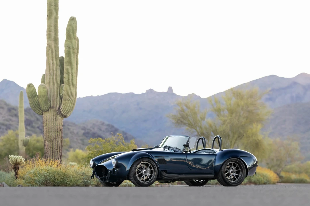 Shelby Cobra Replica - Image 22 of 31