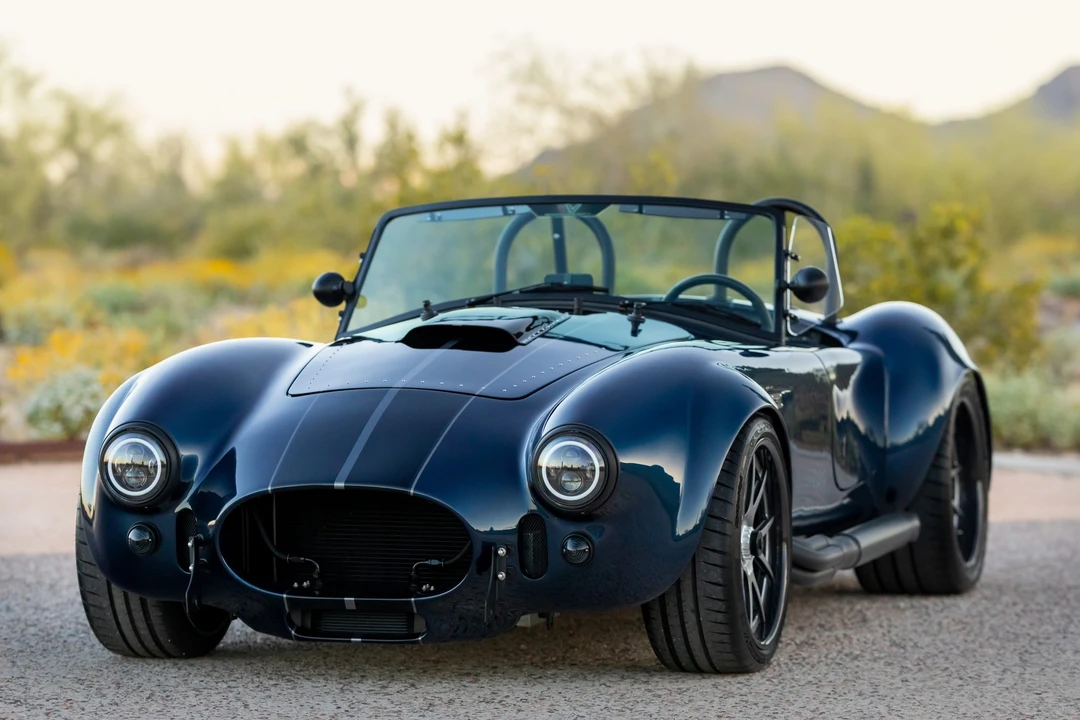 Shelby Cobra Replica - Image 7 of 31