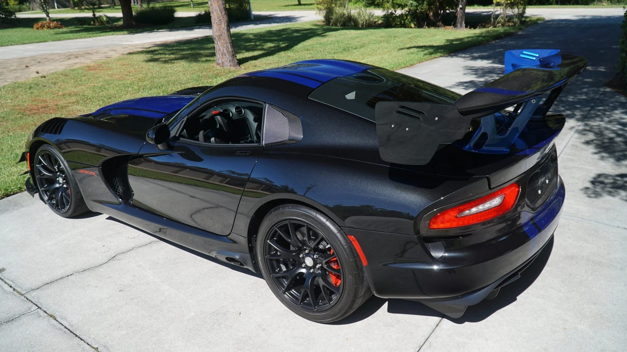 2017 Dodge Viper ACR 5th Gen - Image 10 of 31
