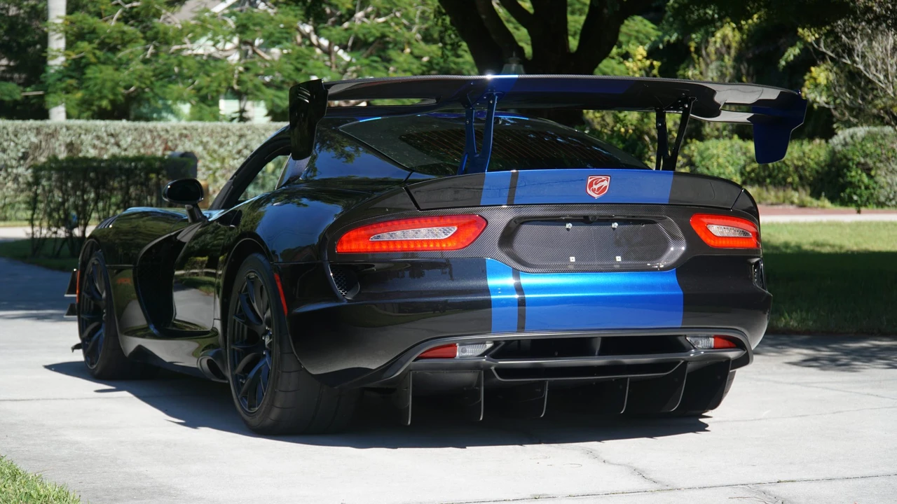 2017 Dodge Viper ACR 5th Gen - Image 13 of 31