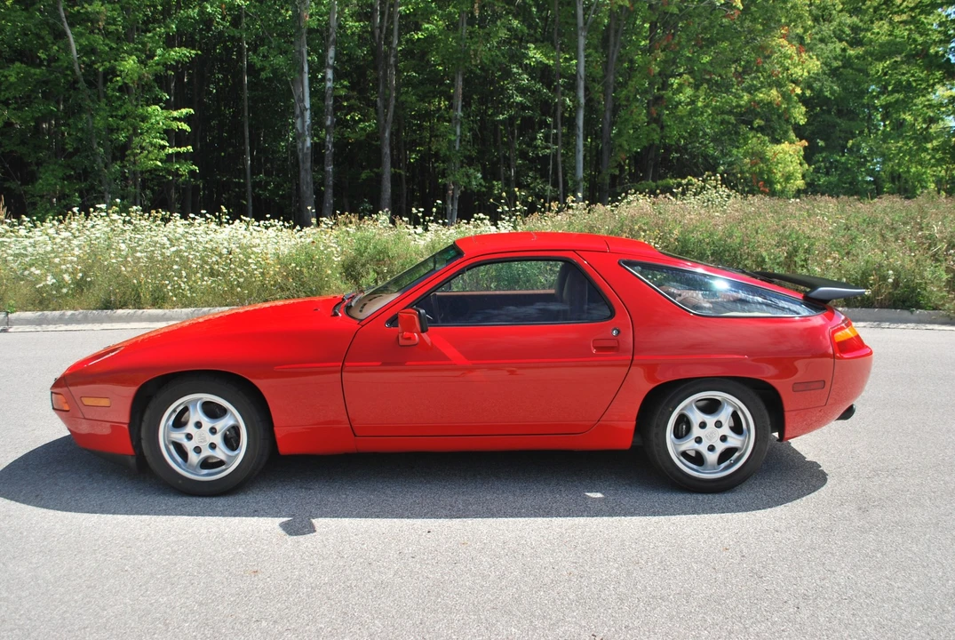 1987 Porsche 928 S4 - Image 4 of 31
